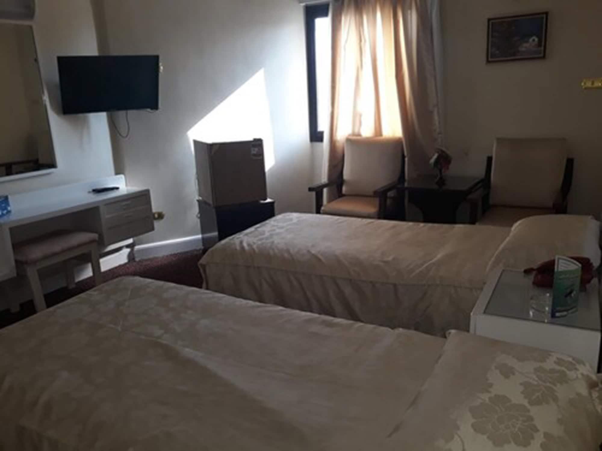 Beirut Hotel Le Caire Extérieur photo